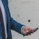 El tribunal también señaló que la violencia digital contra mujeres y niñas constituye una extensión de formas de violencia que históricamente han enfrentado. Algunas de estas agresiones, precisó, pueden adquirir las características de discursos de odio motivados por razones de género - Foto: Rawpixel