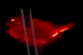 De acuerdo con reportes recientes, más de 2.000 hectáreas habían sido arrasadas por los incendios en Nariño. Un sobrevuelo permitió observar la extensión de las áreas consumidas por el fuego y la magnitud de los daños registrados - Foto: Redes Sociales