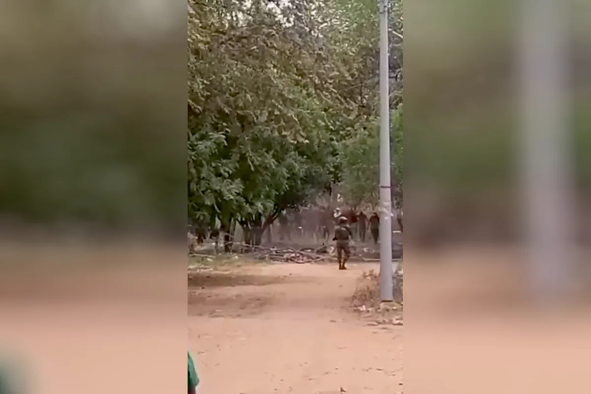 El ciudadano permanece en procedimiento quirúrgico y, hasta el momento, su pronóstico es reservado, mientras los médicos trabajan para atender las heridas provocadas por el disparo - Foto: Captura vídeo redes sociales