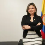 Uno de los debates en los que su gestión será observada es el relacionado con la reforma agraria del gobierno Petro. La administración saliente impulsó la compra y entrega de tierras como una estrategia para reducir la concentración de la propiedad rural y fortalecer la economía campesina. Sectores opositores, entre ellos dirigentes cercanos a Garrido, han cuestionado algunos aspectos de ese modelo y han insistido en que el desarrollo del campo debe estar acompañado de infraestructura, crédito, asistencia técnica y oportunidades de mercado - Foto: Cambio Radical