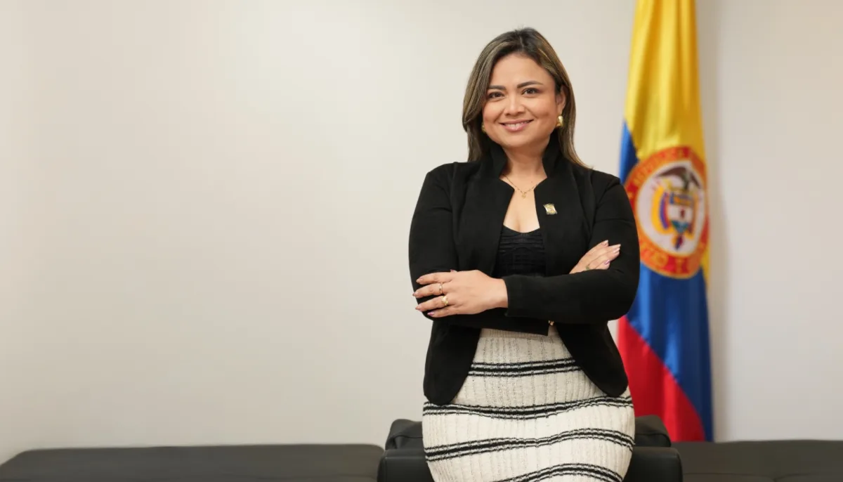 Uno de los debates en los que su gestión será observada es el relacionado con la reforma agraria del gobierno Petro. La administración saliente impulsó la compra y entrega de tierras como una estrategia para reducir la concentración de la propiedad rural y fortalecer la economía campesina. Sectores opositores, entre ellos dirigentes cercanos a Garrido, han cuestionado algunos aspectos de ese modelo y han insistido en que el desarrollo del campo debe estar acompañado de infraestructura, crédito, asistencia técnica y oportunidades de mercado - Foto: Cambio Radical