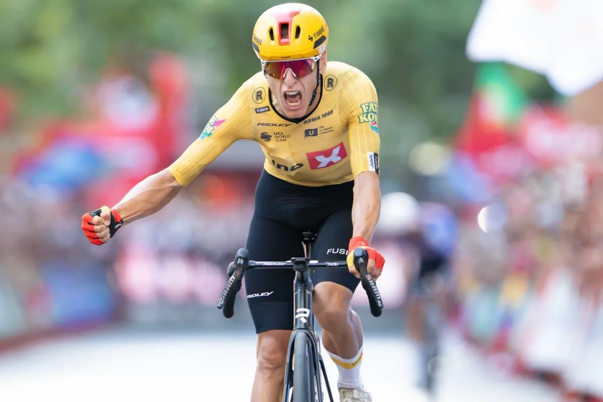 Para Johannessen, de 27 años, el triunfo representó la victoria más importante de su carrera y puso fin a una espera de más de tres años sin conseguir un triunfo. El noruego aprovechó la última oportunidad de la carrera para imponerse en la jornada de cierre - Foto: Vuelta a España