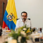 También habría que establecer si esas actividades exigían la presencia física del presidente. Esa distinción resulta fundamental porque la discusión no consiste simplemente en determinar si De la Espriella tenía derecho a desplazarse, sino en conocer qué criterio se utilizó para decidir que debía hacerlo físicamente - Foto: Presidencia