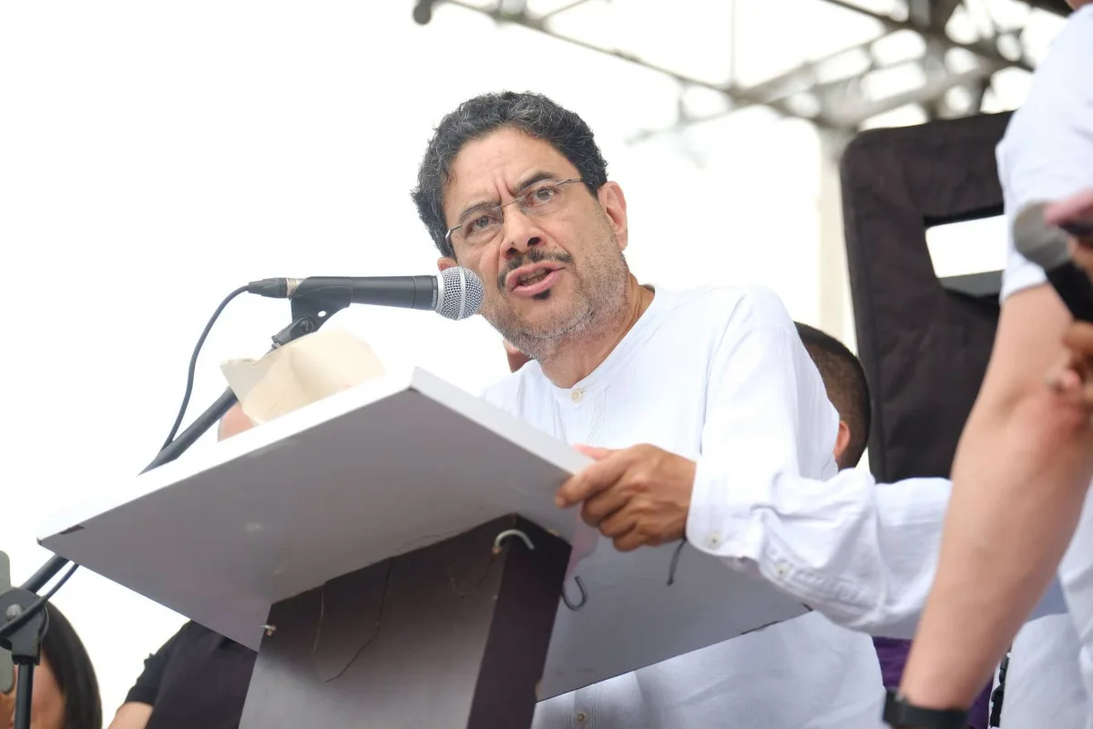 La mayor parte de los recursos, $609 millones, aparecía asociada a Samat Publicidad S.A.S., mientras otros $116 millones correspondían a Javier Antonio Pérez Páez. El CNE debía establecer si esas operaciones correspondían realmente a créditos por servicios o si, en realidad, se trataba de donaciones que habían sido registradas de otra manera - Foto: Redes Sociales Iván Cepeda