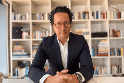 La llegada de Valencia cambió el contexto de esa discusión. El nuevo director no solo recibió una entidad cuya credibilidad estaba siendo cuestionada por algunos políticos, sino que tuvo que enfrentar el asunto desde una posición distinta a la de la administración anterior. Su conclusión inicial fue que no había encontrado anomalías en el cálculo de los indicadores del mercado laboral - Foto: Algebra Labs