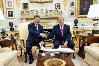 La jornada estuvo acompañada de una ceremonia oficial con honores militares, recepción en la Casa Blanca y una cena de Estado. La dimensión protocolaria buscó mostrar estabilidad en la relación, pese a que permanecen abiertos varios de los asuntos que han enfrentado a Washington y Pekín - Foto: The White House