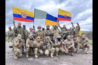 La dimensión del fenómeno también aparece reflejada en los registros de asistencia consular. A septiembre de 2026, la Cancillería contabiliza 863 solicitudes relacionadas con colombianos en Ucrania y 890 relacionadas con connacionales en Rusia, para un total de 1.753 solicitudes - Foto: Redes Sociales