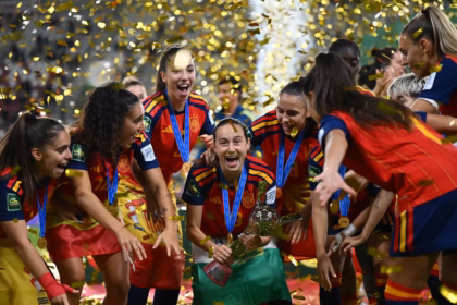 La victoria también significó una revancha deportiva para varias integrantes del equipo español que habían enfrentado a Corea del Norte en la final del Mundial Sub-17 de 2024. En aquella ocasión, las asiáticas se impusieron mediante una tanda de penaltis - Foto: FIFA