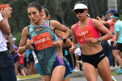 Orjuela tiene una trayectoria destacada en la Carrera de la Mujer. Su más reciente triunfo se produjo en 2023, cuando se impuso en los 21 kilómetros con un tiempo de 1:17:01. - Foto: Deporte Total