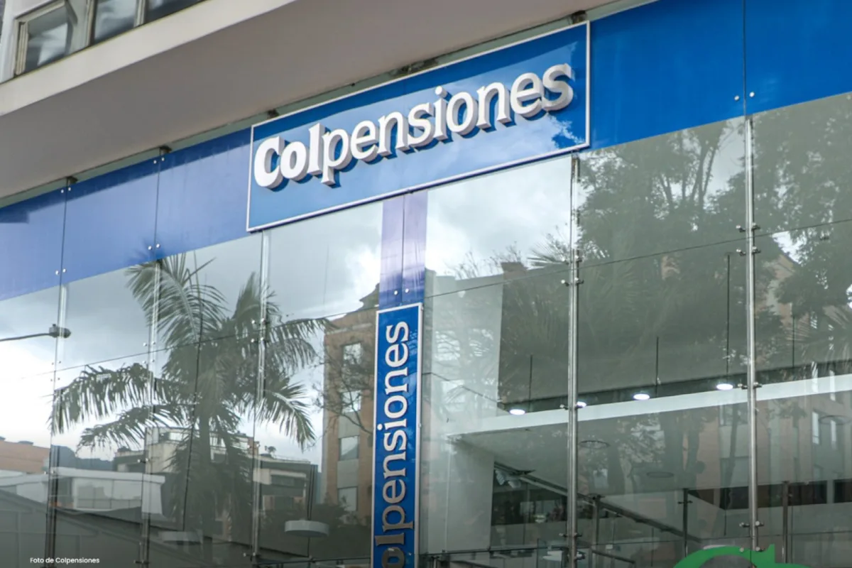 La primera precisión es fundamental: ese faltante de 2026 no puede atribuirse directamente a la reforma pensional. Buena parte de las obligaciones que Colpensiones debe atender este año corresponden a pensionados que ya estaban en el régimen público antes de que comenzara la transformación impulsada por la Ley 2381 de 2024 - Foto: Colpensiones