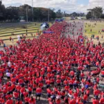A escala internacional, la edición 2026 reunió a más de 170.000 participantes presenciales en 29 ciudades de 23 países. Santiago de Chile fue designada como ciudad anfitriona de la celebración global - Foto: Prensa Total