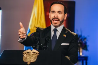 “Quien se mete con un funcionario de mi Gobierno se mete con el Tigre”, escribió De la Espriella, al tiempo que aseguró que no permitiría que los intentos de intimidación frenaran la labor de la directora del ICBF - Foto: Presidencia