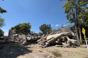 El 2 de octubre, CAMBIO reveló que el Fondo Milagro todavía no había comenzado operaciones y que no se había transferido un solo peso de los $624.656 millones destinados a la reconstrucción. La información apareció apenas cinco días antes del nuevo anuncio gubernamental sobre la entrada en funcionamiento de la fiduciaria - Foto: World Central Kitchen