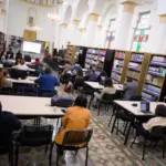 Sin embargo, el 19 de octubre, el medio Diario Red publicó una denuncia según la cual estaría preparado un decreto para cerrar la biblioteca y convertir sus instalaciones en una capilla. La información, atribuida a fuentes de la Cancillería, abrió interrogantes sobre el futuro de la colección y el uso que se daría al espacio. Hasta la información localizada para esta nota, no se había identificado un acto administrativo oficial que confirmara la clausura definitiva ni la conversión del inmueble - Foto: Cancillería