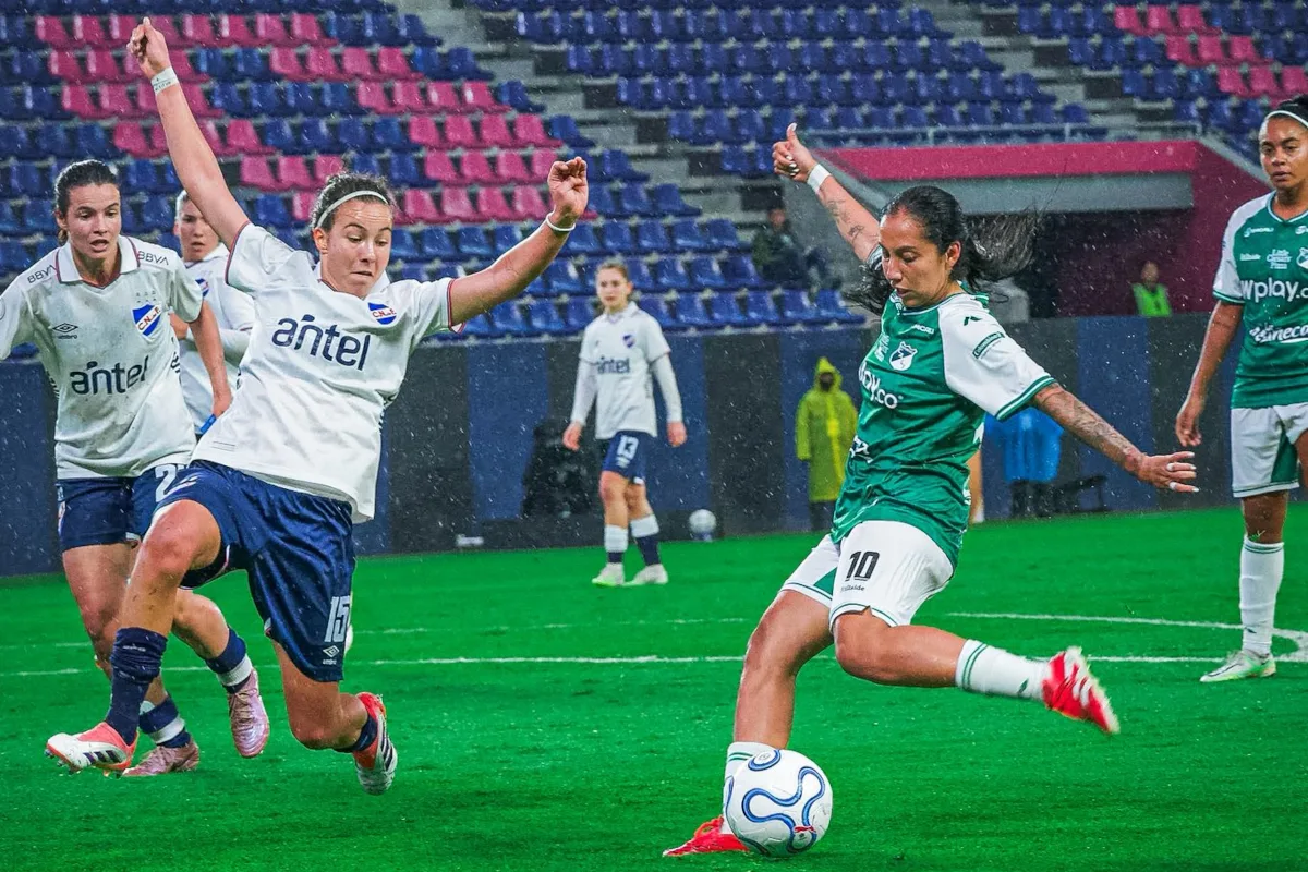 El resultado también le permitió recuperarse después de su empate 1-1 frente a Libertad de Paraguay en la primera jornada. Con cuatro unidades, producto de una victoria y una igualdad, el equipo colombiano quedó mejor ubicado en la disputa por uno de los dos cupos disponibles para la siguiente fase - Foto: Deportivo Cali Femenino