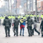 El segundo riesgo está relacionado con la propia definición de terrorismo. El borrador conocido hasta ahora habla de conductas individuales, grupales o colectivas que produzcan “miedo, pánico y zozobra” y generen riesgos, amenazas o impliquen violencia - Foto: Archivo/Ronald Cano