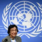 Entre 2003 y 2008, Pillay fue jueza de la Corte Penal Internacional, con sede en La Haya. Posteriormente, entre 2008 y 2014, se desempeñó como alta comisionada de las Naciones Unidas para los Derechos Humanos, desde donde promovió la protección de poblaciones vulnerables y la rendición de cuentas por violaciones graves - Foto: Justice Info