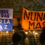 La diferencia fue mínima. El escrutinio definitivo estableció 6.438.552 votos por el No frente a 6.382.901 por el Sí, una distancia de 55.651 votos. La abstención, además, superó el 60 %, por lo que el resultado fue producido por una fracción minoritaria del censo electoral - Foto: José Ignacio de Alba